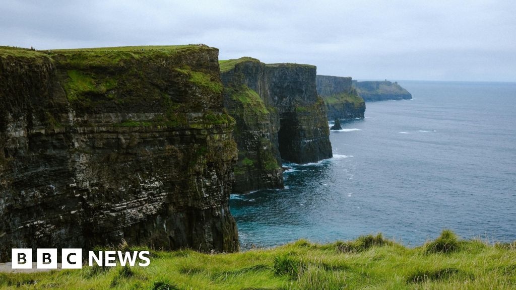 Cliffs of Moher: Inquest told boy slipped in puddle and fell to his death
