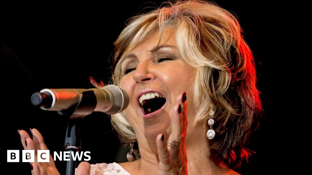 Lesley Garrett 'honoured' to sing in Bedford Proms 2025