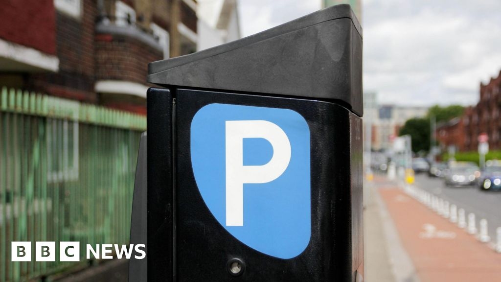 Parking: Drivers urged to look out for fake RingGo QR code scam