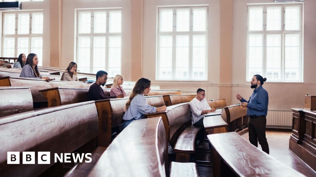 University of Bristol jobs at risk amid lower student numbers