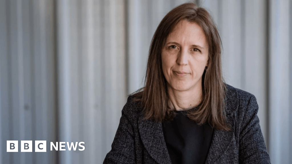 Stroud District Council leader steps down after three years