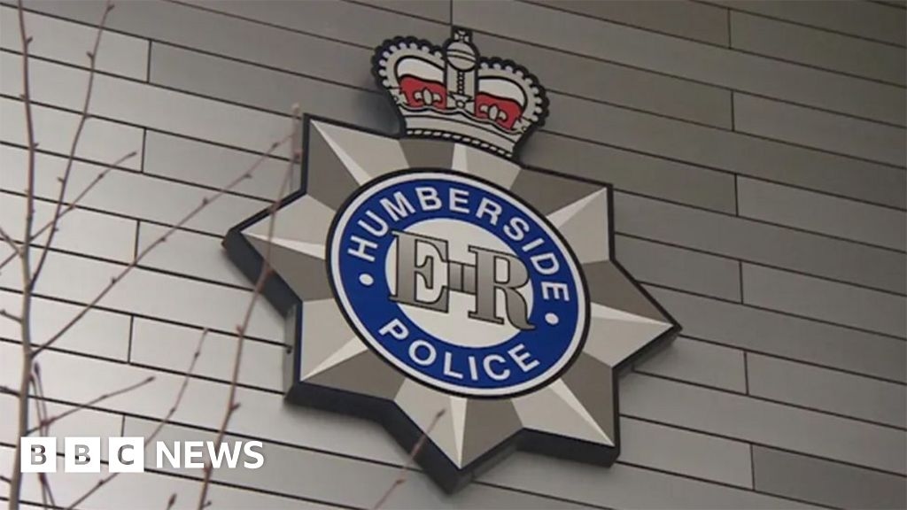 Humberside special constable Guy Robinson lied about convictions