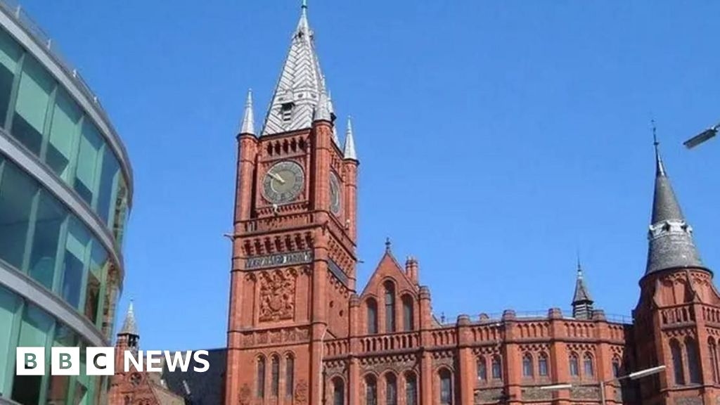 More strikes in University of Liverpool hybrid working dispute