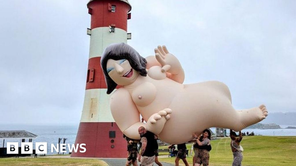 'Unclothed icon' to make appearance at Plymouth festival