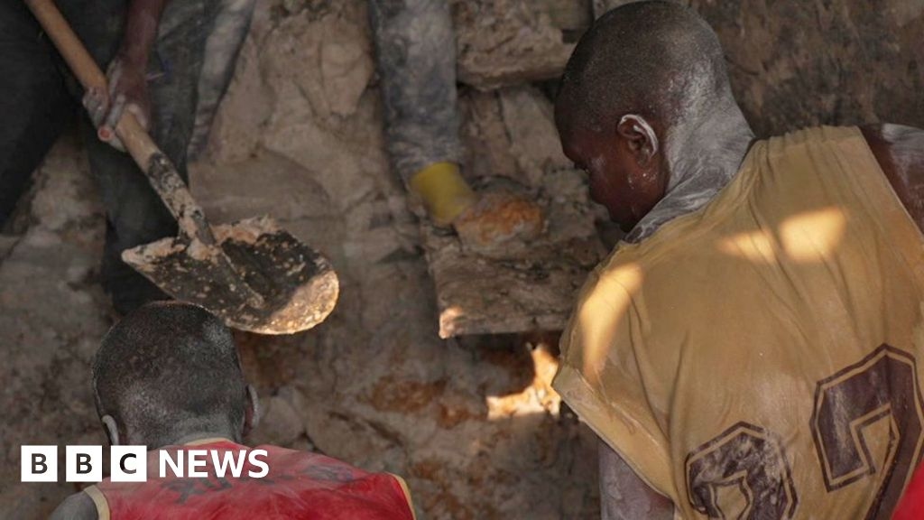 DR Congo's M23 conflict: BBC gains rare access to the mine powering mobile phones