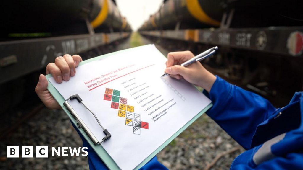 Cumbria rail freight firm told to improve after nuclear failures