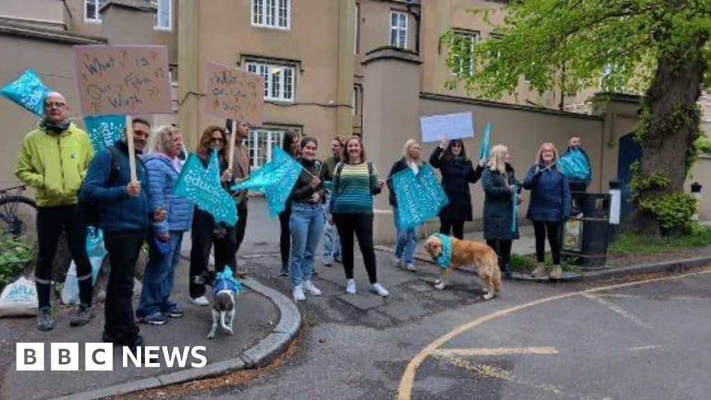 Surrey teachers strike for first time in Ewell school's history