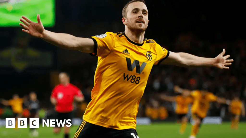 Wolves fans launch fundraiser for banner tribute to Diogo Jota