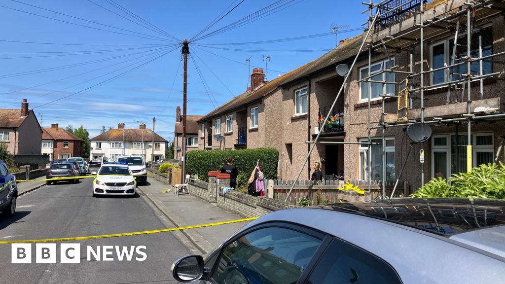 Attempted murder arrest after two women injured in Rhyl