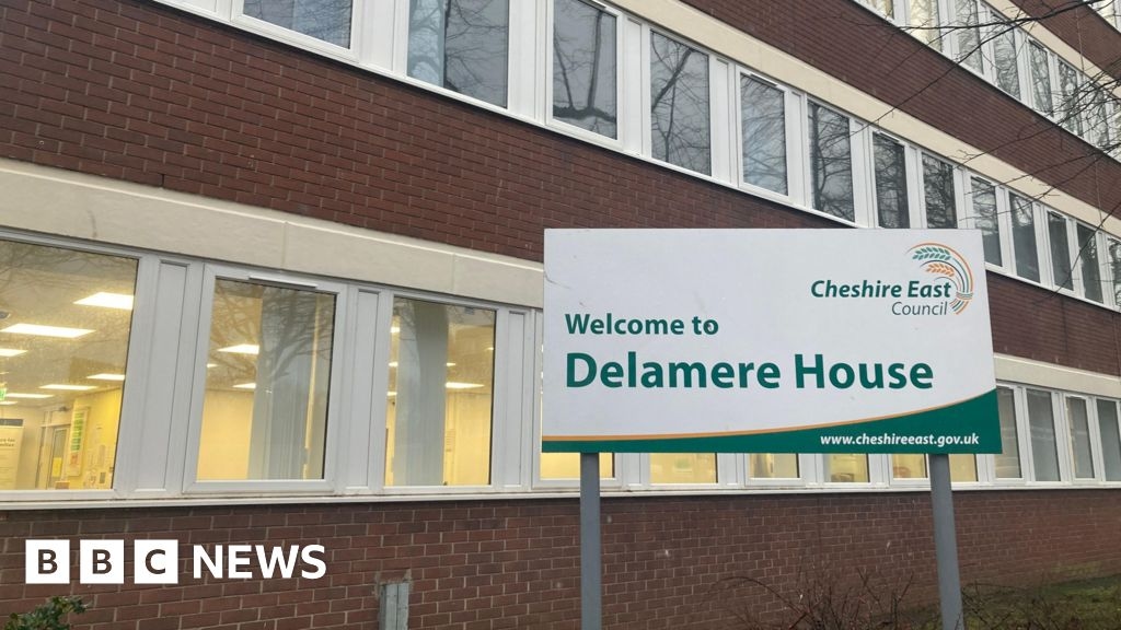 Cheshire East Council 'slow to respond' to issues, says panel