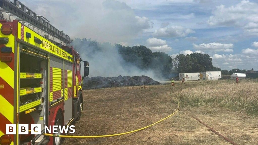 Wildfire warning after hectic weekend for Norfolk fire crews