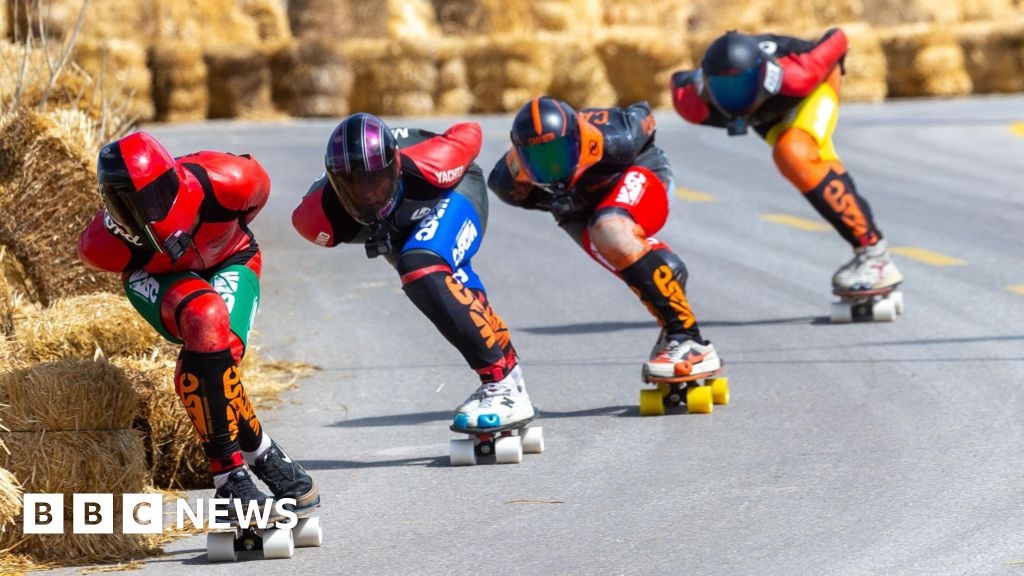 Isle of Man hosts 'ultimate' downhill skateboarding contest