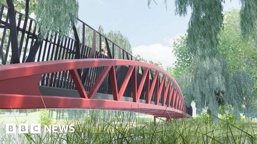 Rickmansworth residents asked to choose name for new bridge