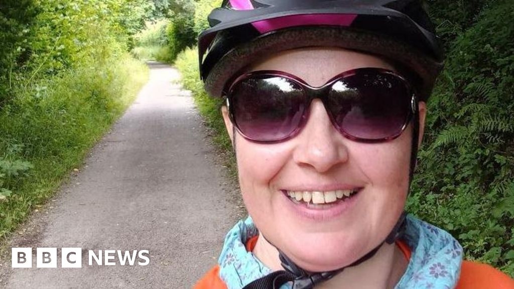 Cornwall woman completes 'epic' challenge following River Camel
