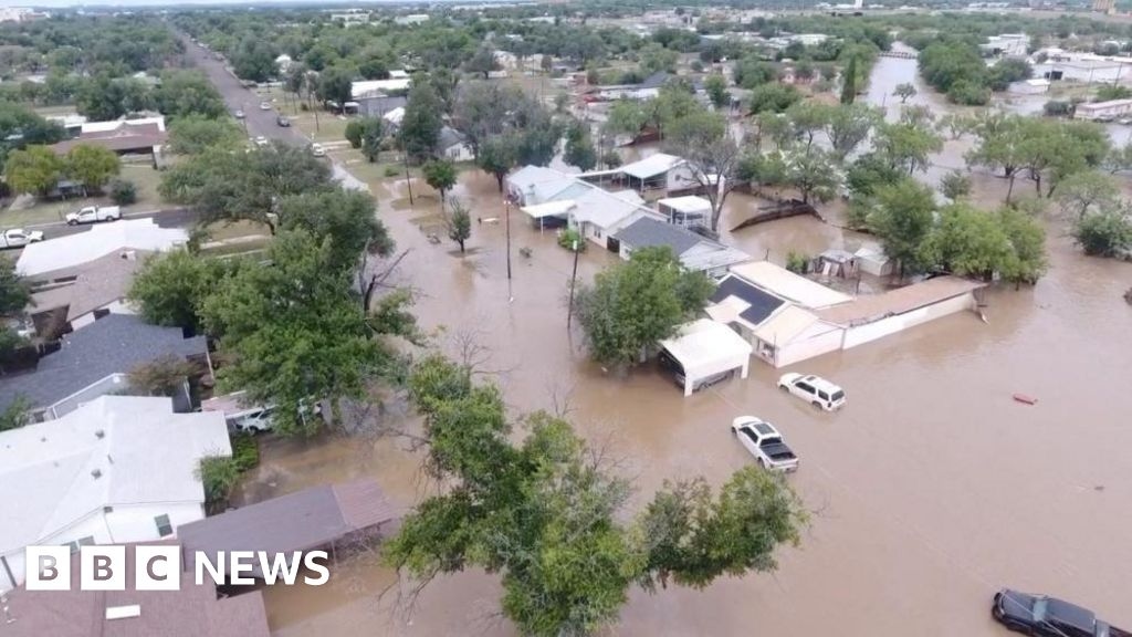 Texas floods: Did officials do enough to warn people?