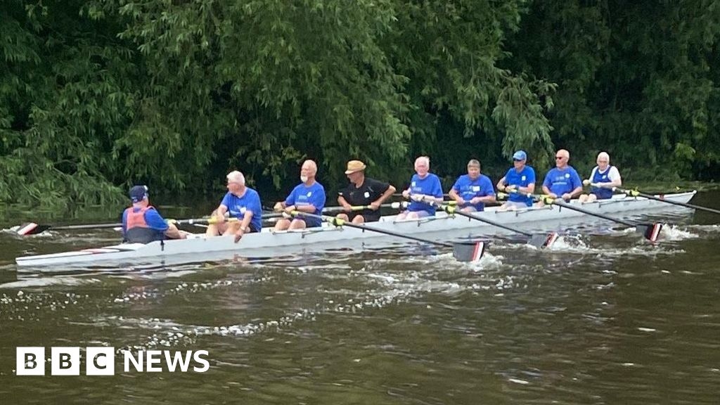 Trailblazing Sir Thomas Rich's school rowers reunite 50 years on