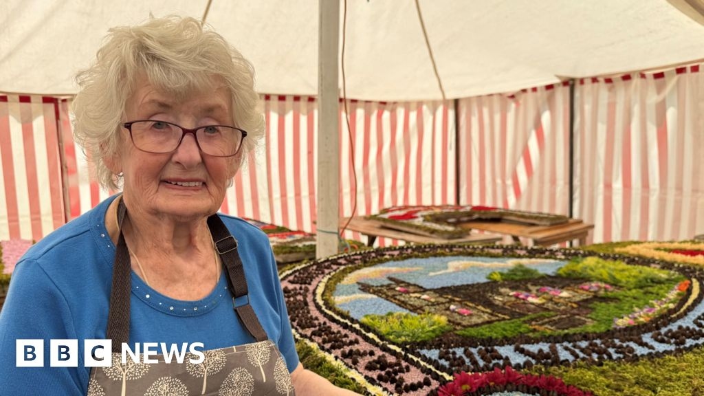 Well dressers: 'We are fighting to keep our village traditions alive'
