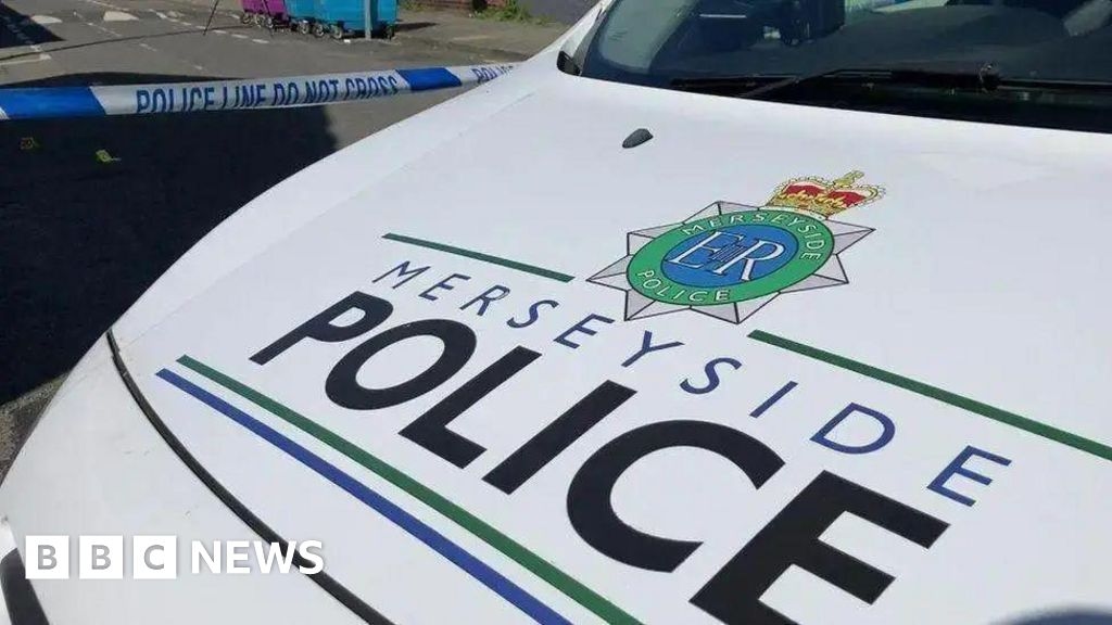 Married firearms officer 'spent hours on duty at lover's home'