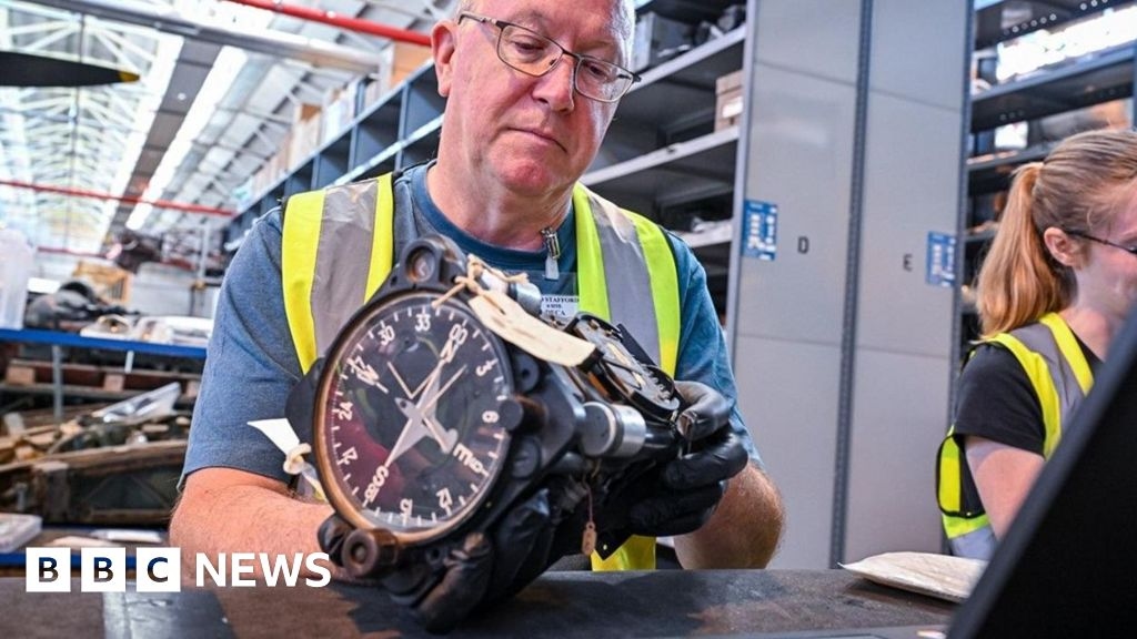 More than 50,000 move from Stafford to Cosford RAF museum