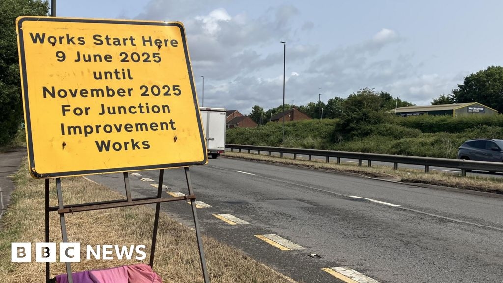 Quedgeley traffic petition calls on alternative routes