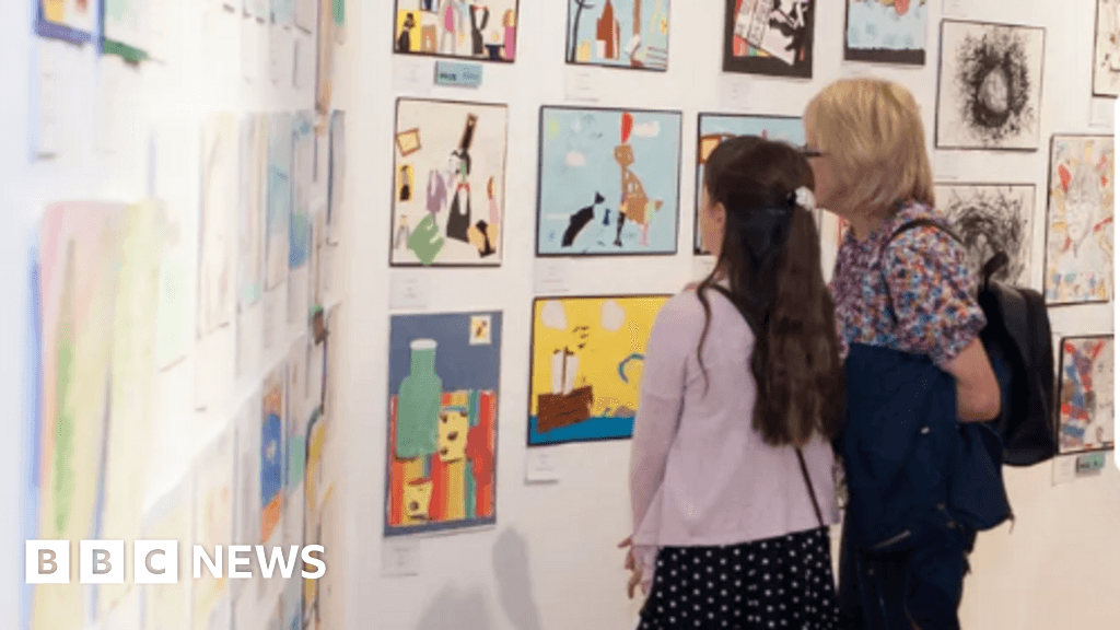 Ferens Art Gallery in Hull invites young artists to submit work for exhibition