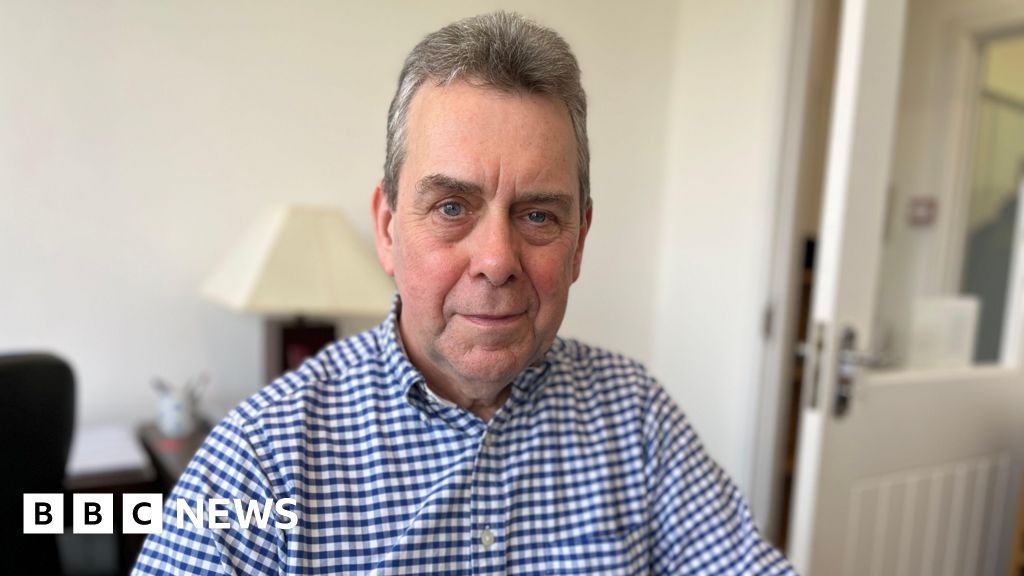 Man with skin cancer urges Guernsey residents to wear sun cream