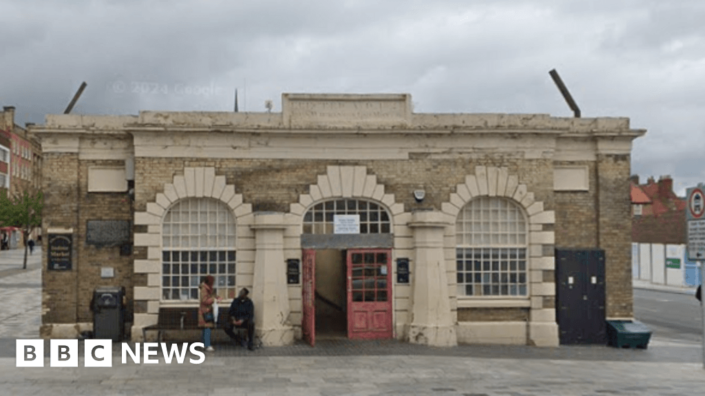 Stockton Shambles shop owners 'devastated' over move proposal