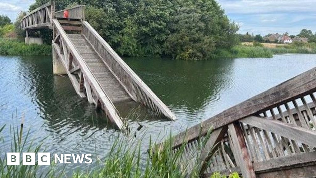 Ashford Lane footbridge collapse sparks safety concerns