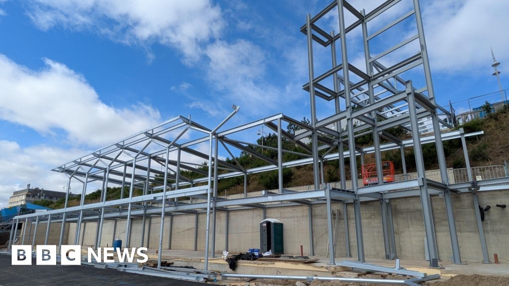 New £4.9m Lowestoft seafront complex begins to take shape