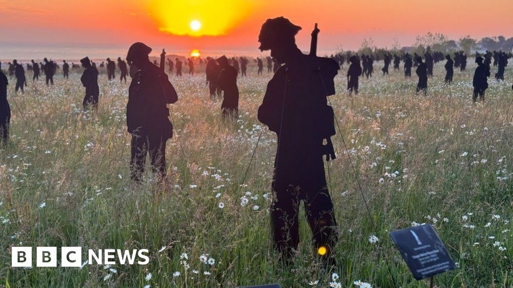 Oxfordshire D-Day silhouettes' charity appeals for host venue