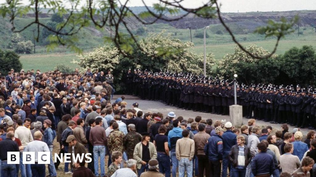 Ex-miners hope Orgreave inquiry will bring answers