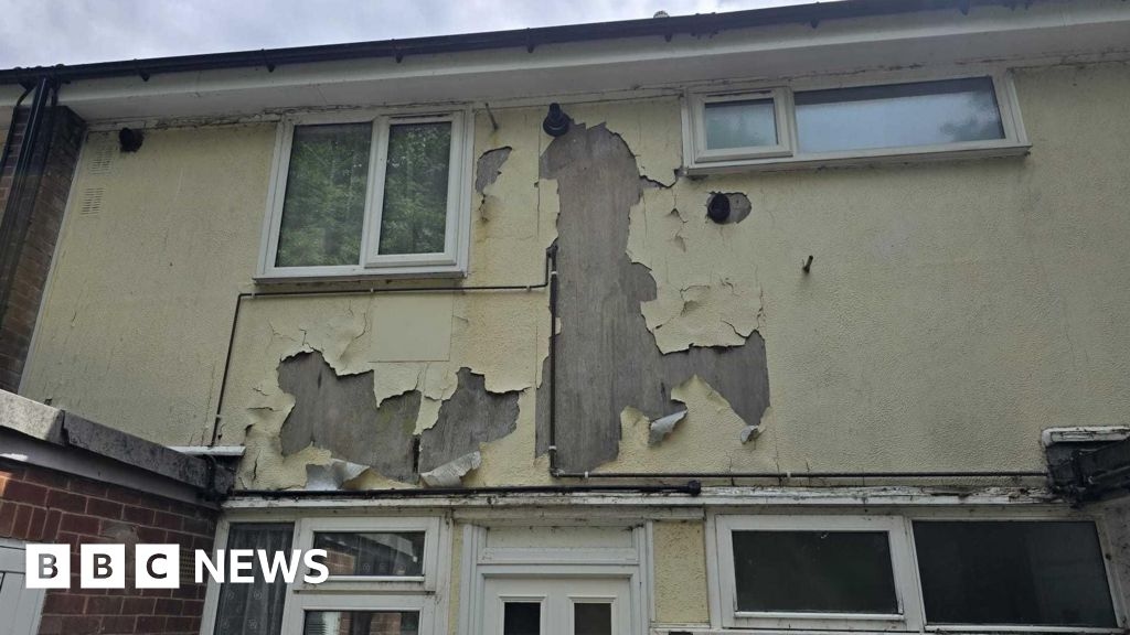 Council plans improvements for 'neglected' homes on Clifton estate