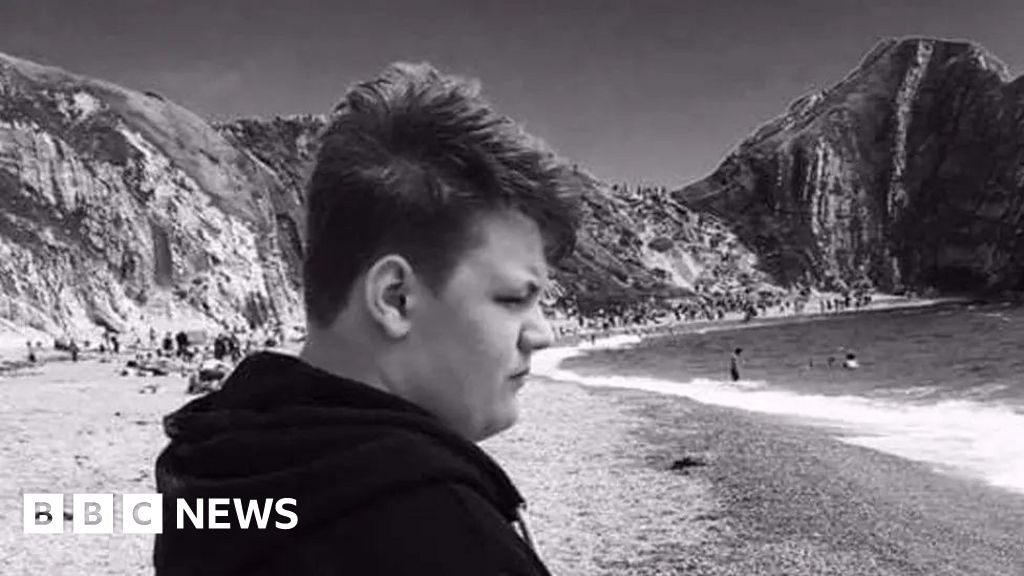 Harry Dunn's family want inquiry report published