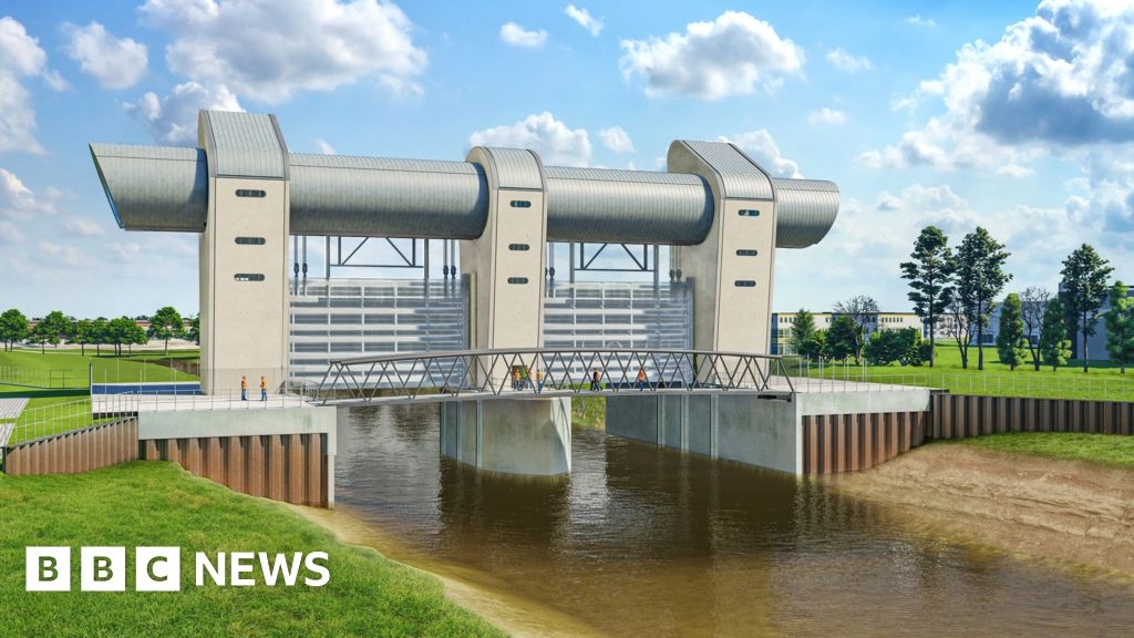 One of England's biggest flood defences gets £43m funding boost