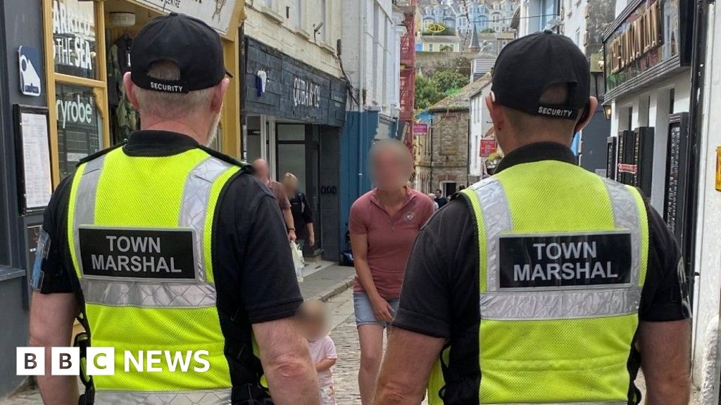 Street marshals become 'eyes and ears' of St Ives
