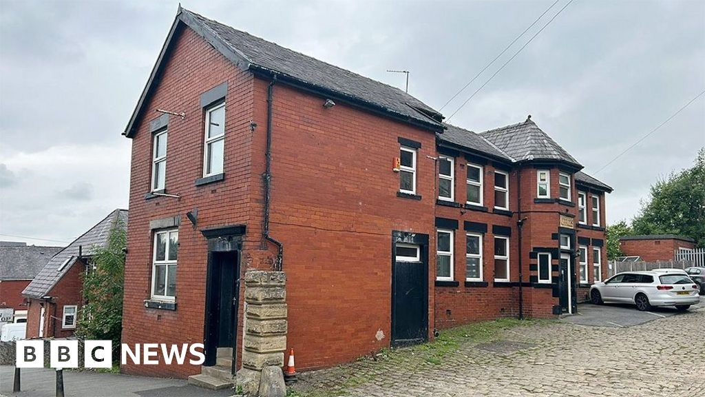 Police in Blackburn investigate arson attack on mosque