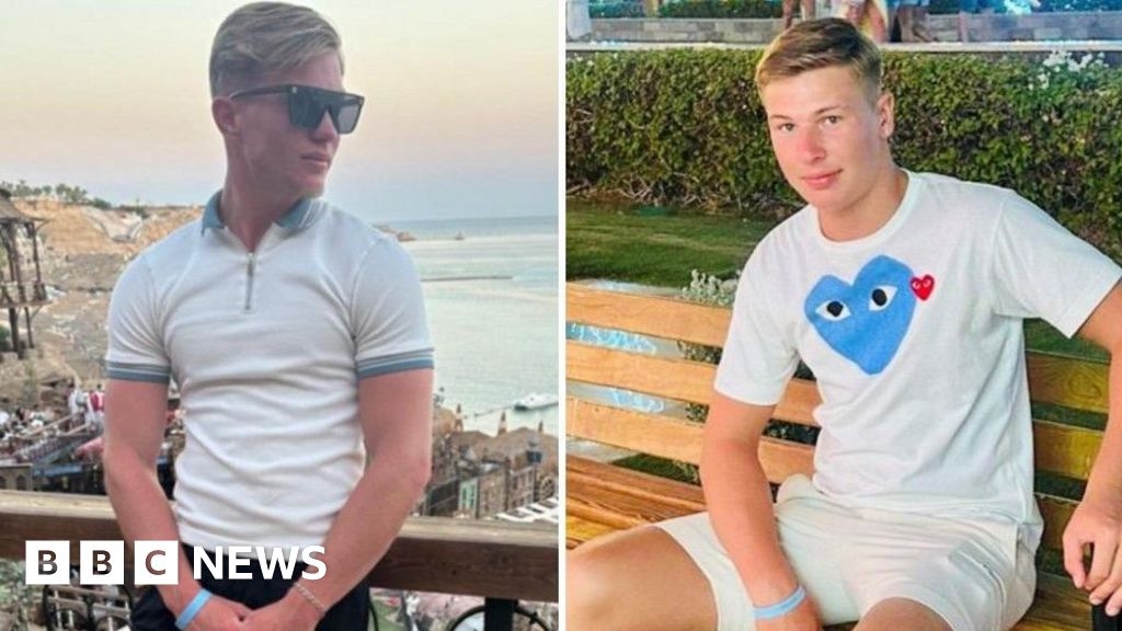 Tributes paid to teenagers who died in Bedfordshire crash