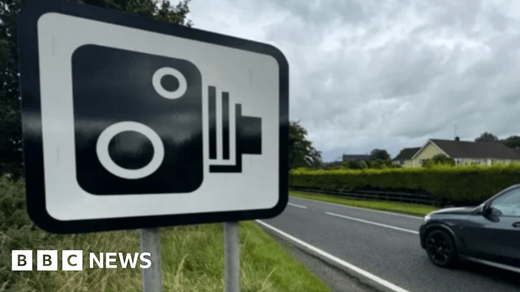 Volunteers catch over 45,000 Sussex drivers speeding in 2024/25