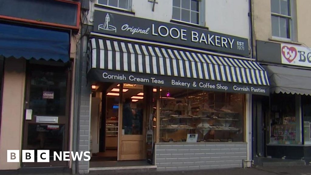 Woman steals more than £110k from Looe family bakery