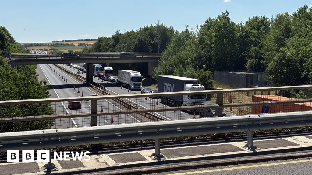 M11 Cambridgeshire safety works and speed limit until end of July
