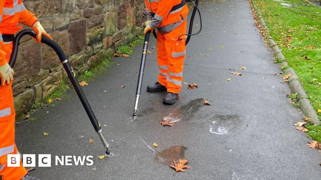 Funding for chewing gum removal given to Devon councils