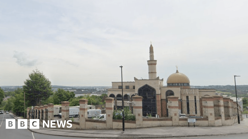 Man arrested after rats released near Sheffield mosque