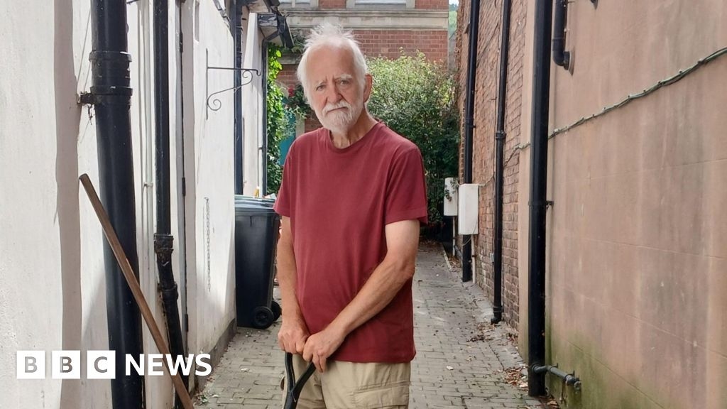 Residents clean up pigeon poo ahead of Ledbury Poetry Festival