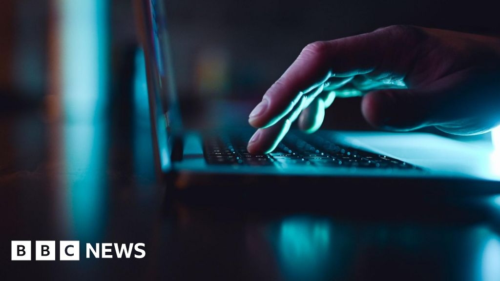 Children accessing 'vile porn' on social media, warns safeguarding chief