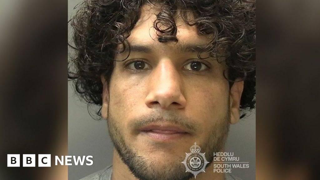 Cardiff drug dealer who groomed girl on Snapchat jailed