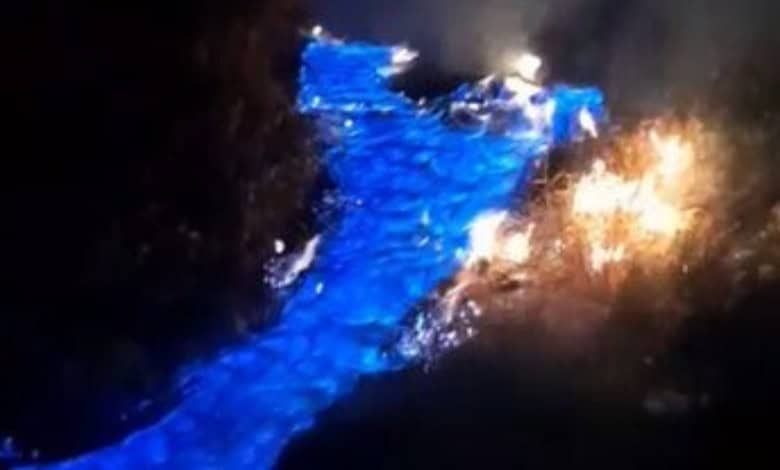 Video: Chemical fire erupts after truck crash in Kranspoort Pass