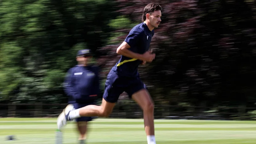 Jansen plots Australian assault with legend in Proteas' corner