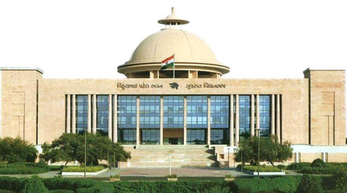 Gujarat Confidential: A bus ride