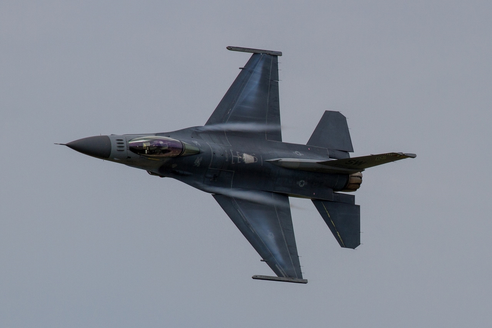 Russia shoots down Ukraine's F-16 jet, pilot during its biggest aerial attack