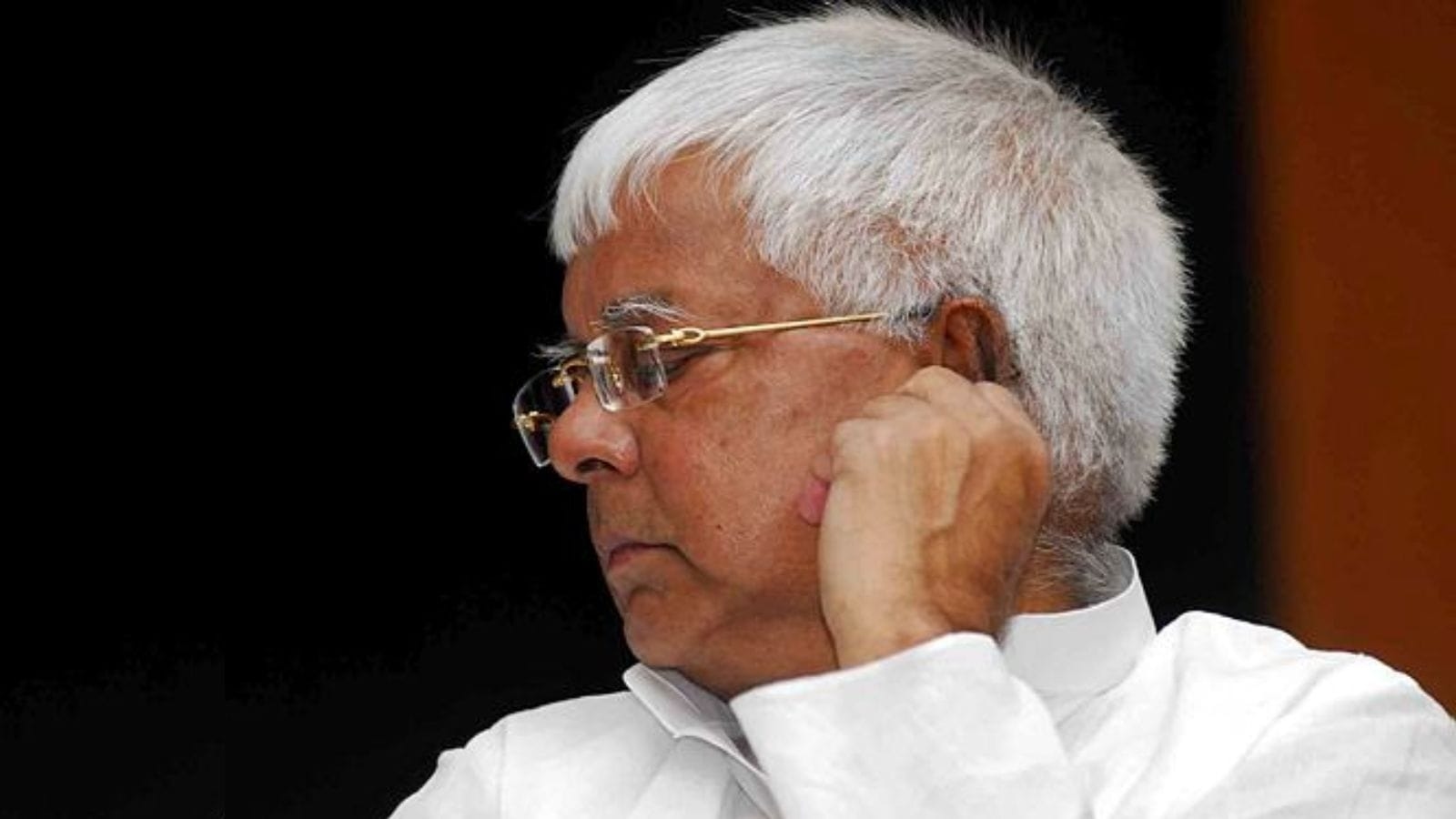 Those who couldn't write their names were given Railway jobs: CBI in land-for-jobs case against Lalu Yadav